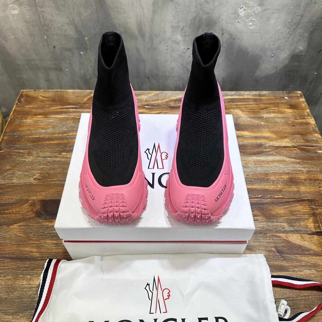 Moncler Boots For Women Practical 1750