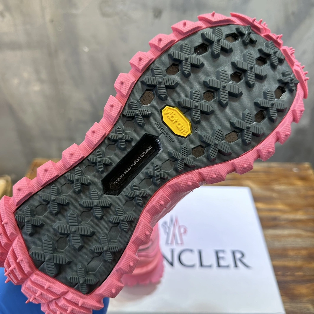 Moncler Boots For Women Practical 1750