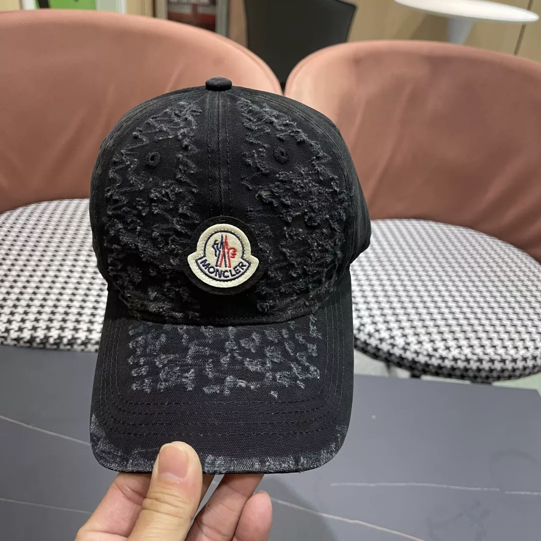 Moncler Caps BestValue 2024
