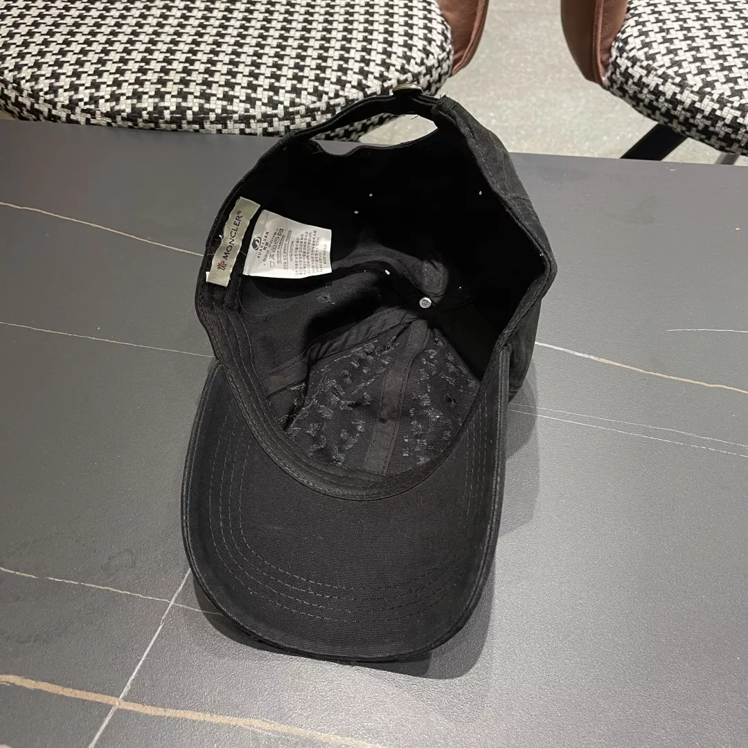 Moncler Caps BestValue 2024
