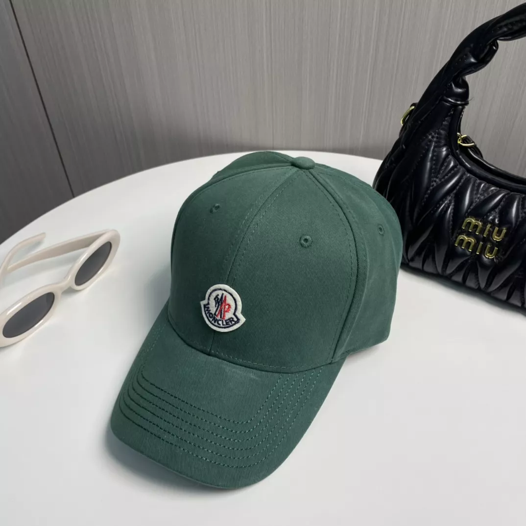 Moncler Caps Breathable 1389