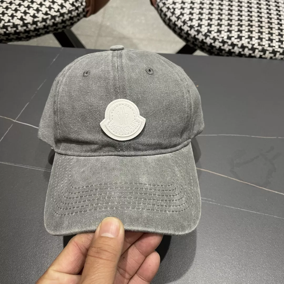 Moncler Caps Classic 501