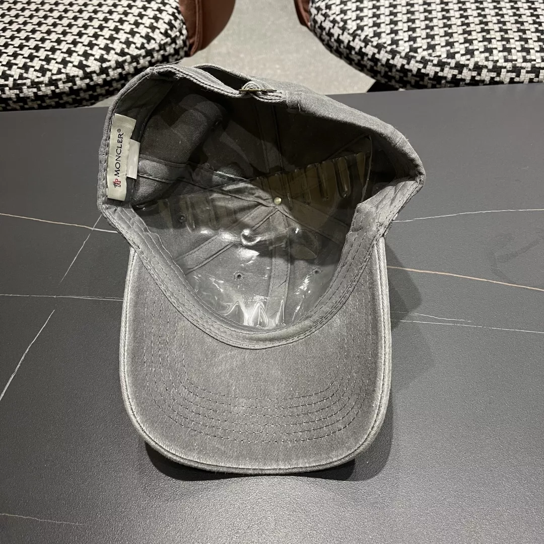 Moncler Caps Classic 501