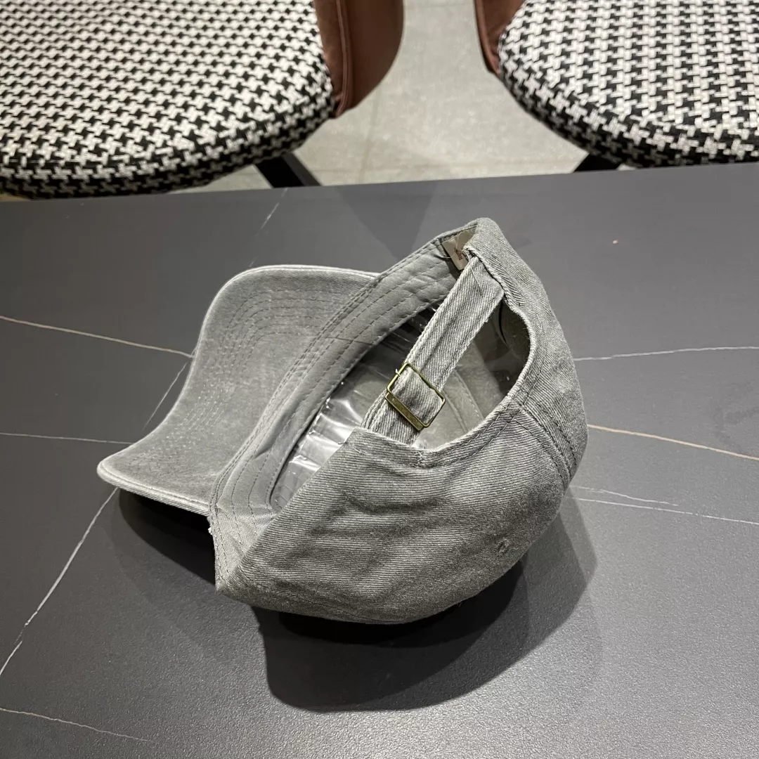 Moncler Caps Classic 501