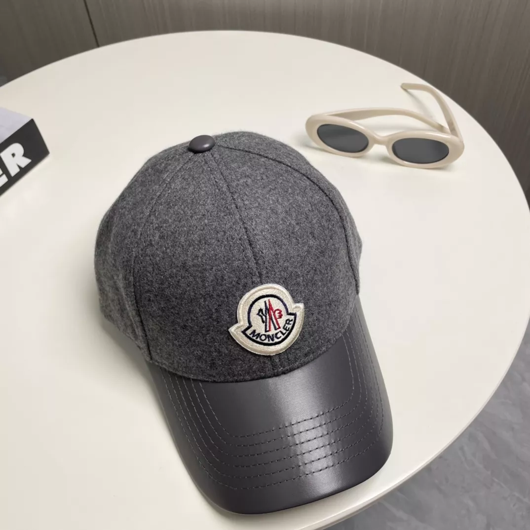 Moncler Caps Comfortable 6884