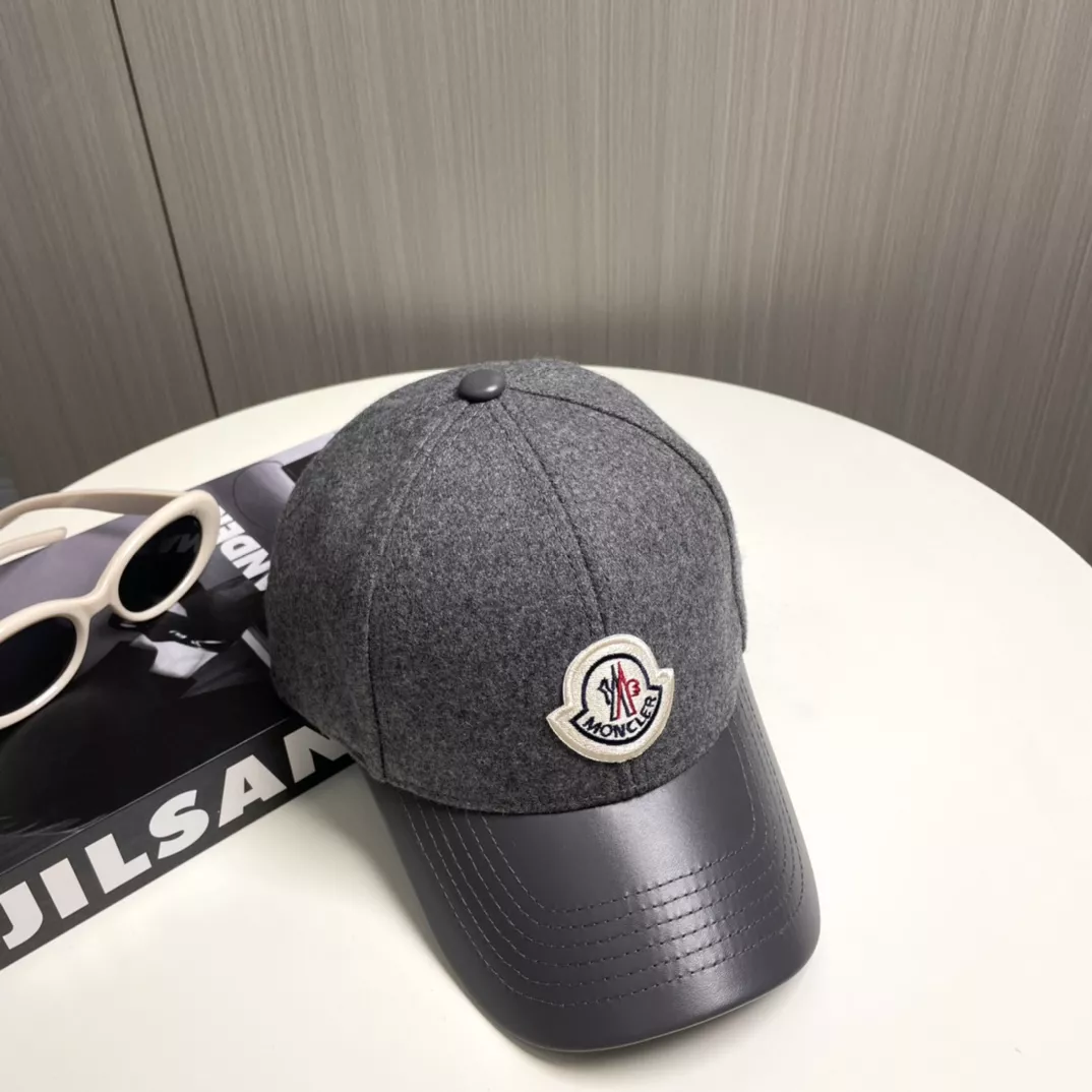 Moncler Caps Comfortable 6884