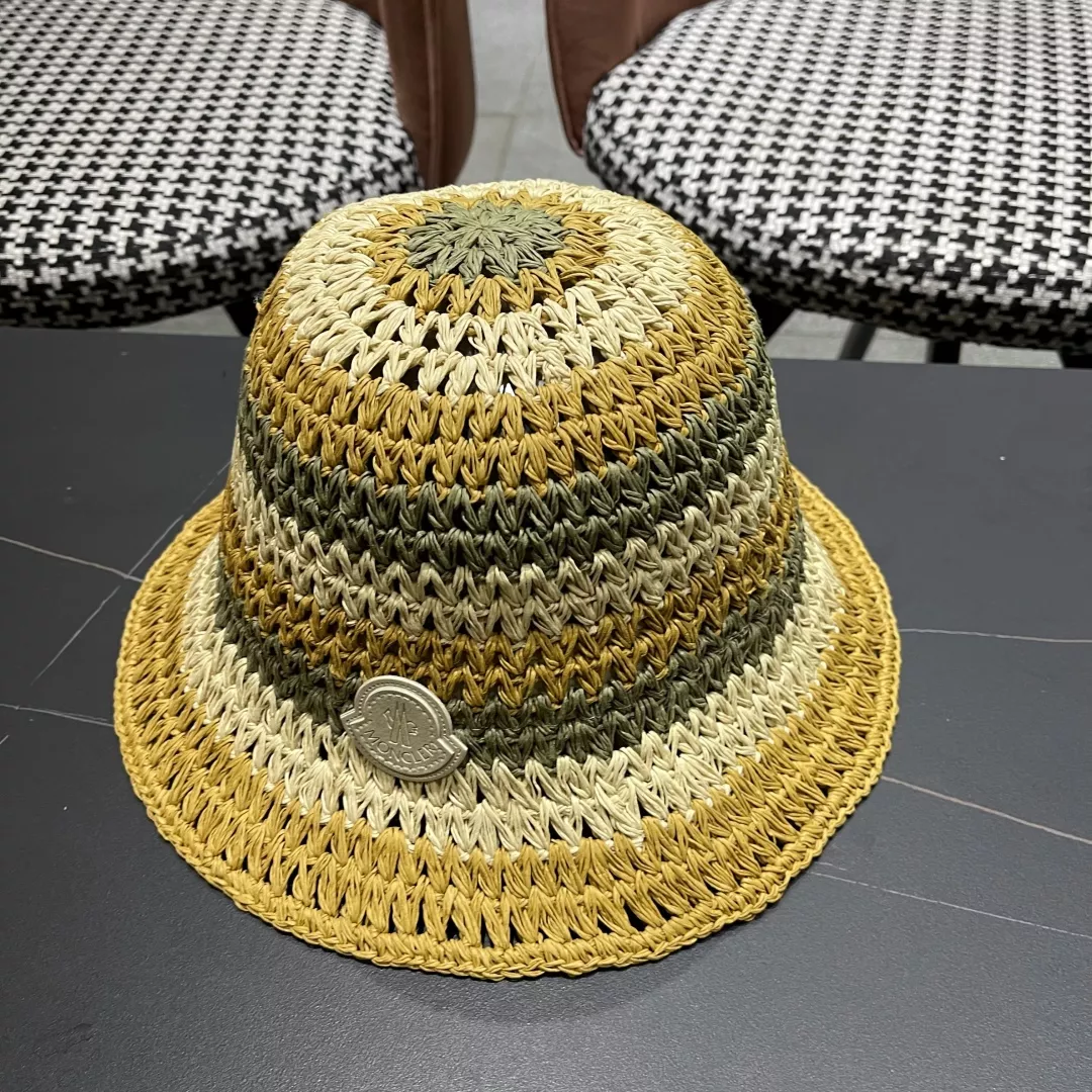 Moncler Caps Cozy 322