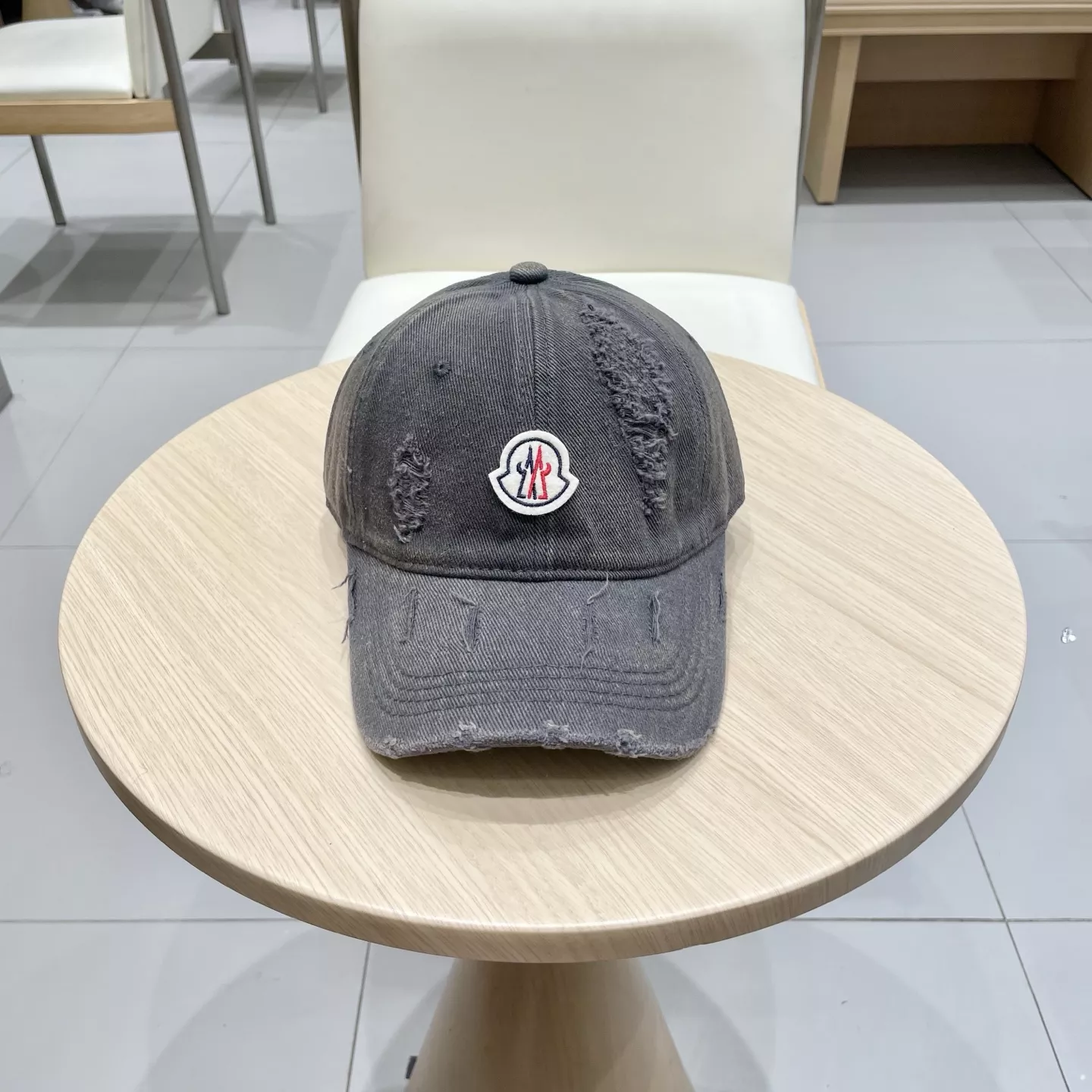 Moncler Caps DailyWear 8087