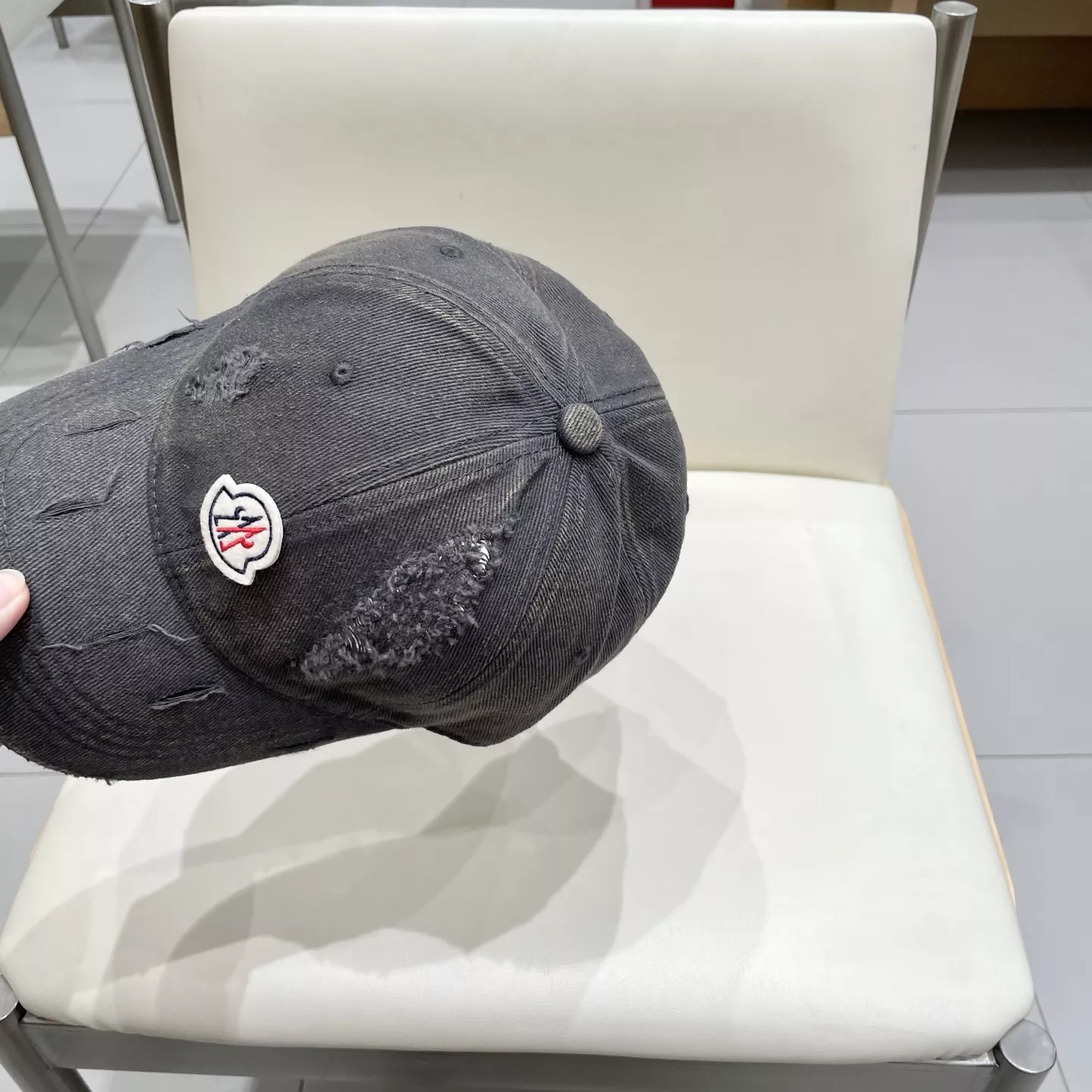 Moncler Caps DailyWear 8087
