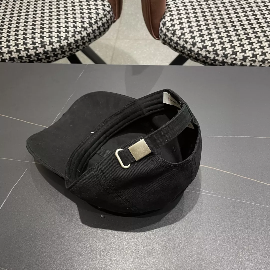 Moncler Caps DailyWear 9592