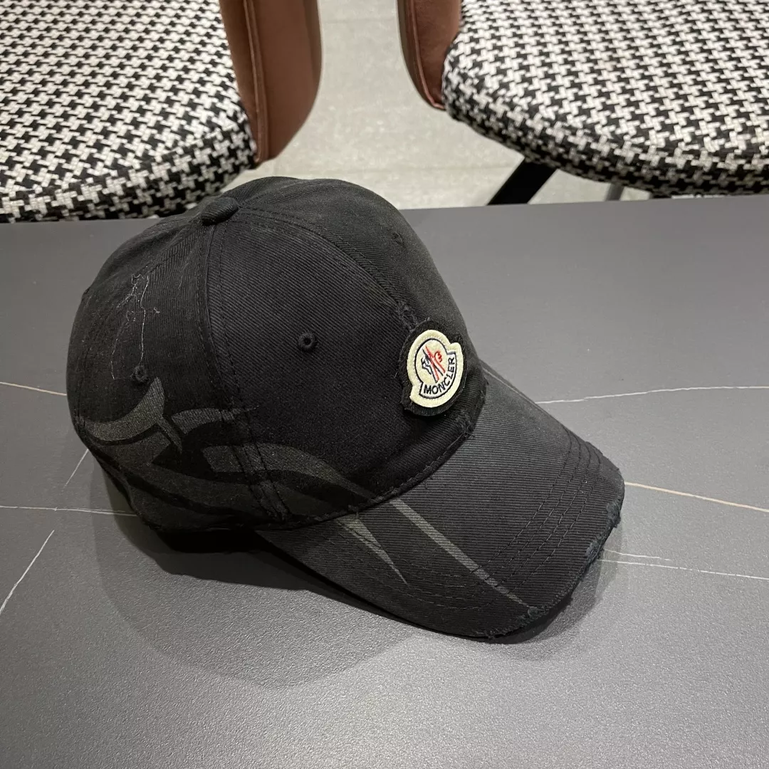 Moncler Caps Durable 289