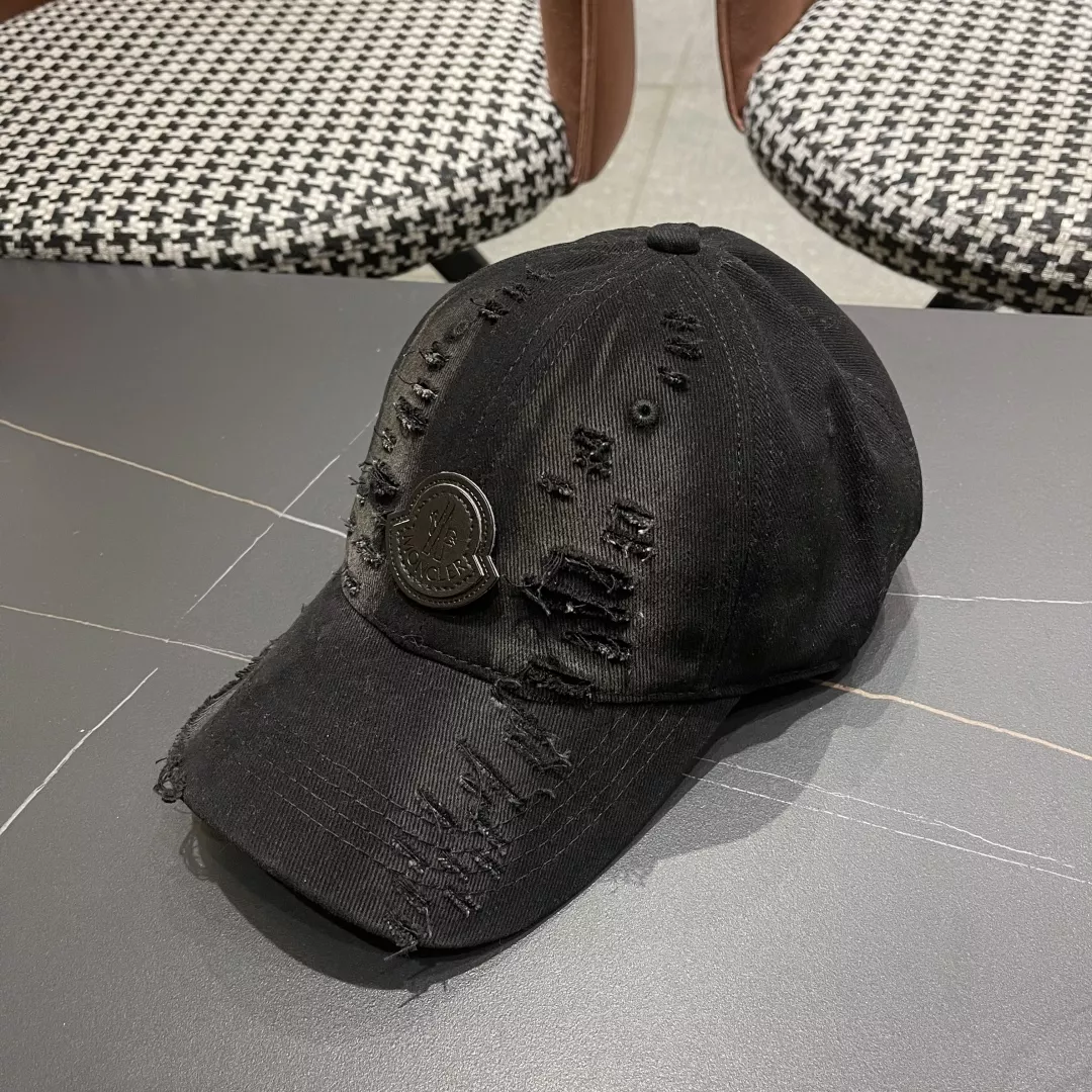 Moncler Caps Durable 483