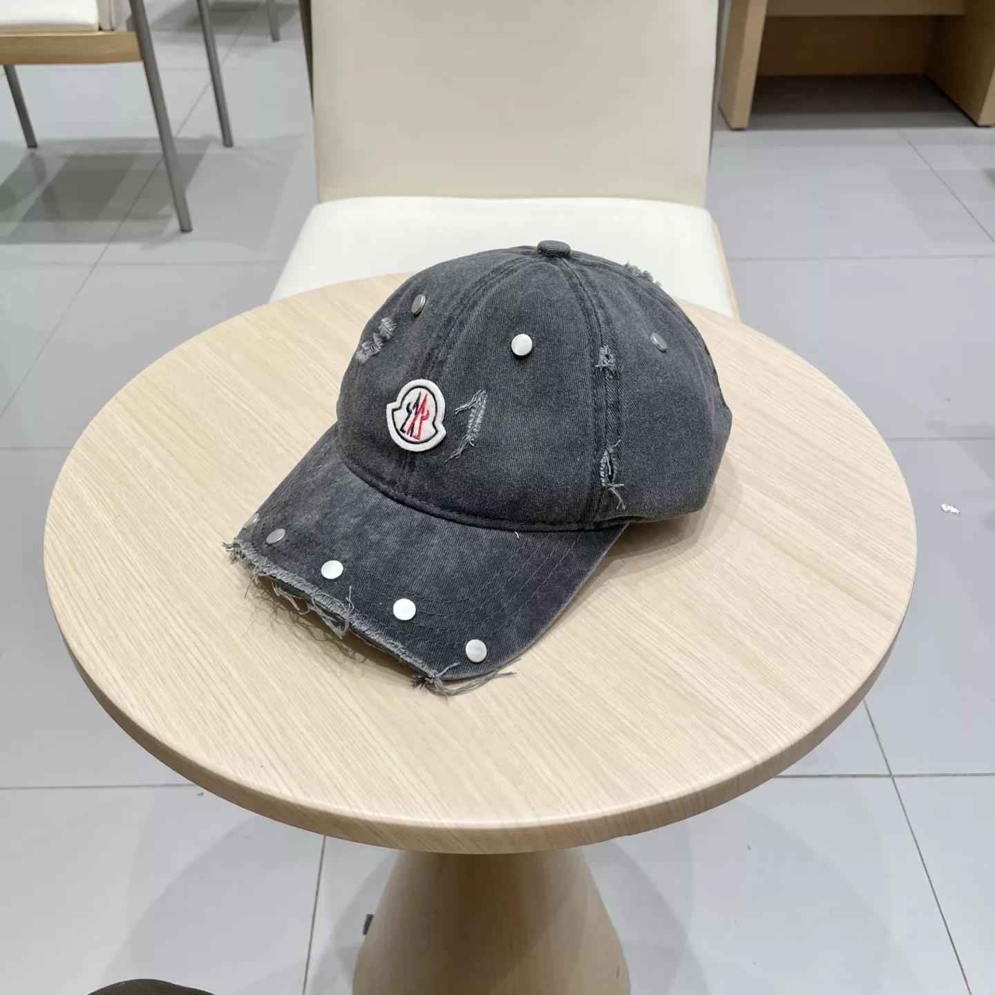 Moncler Caps Durable 7474