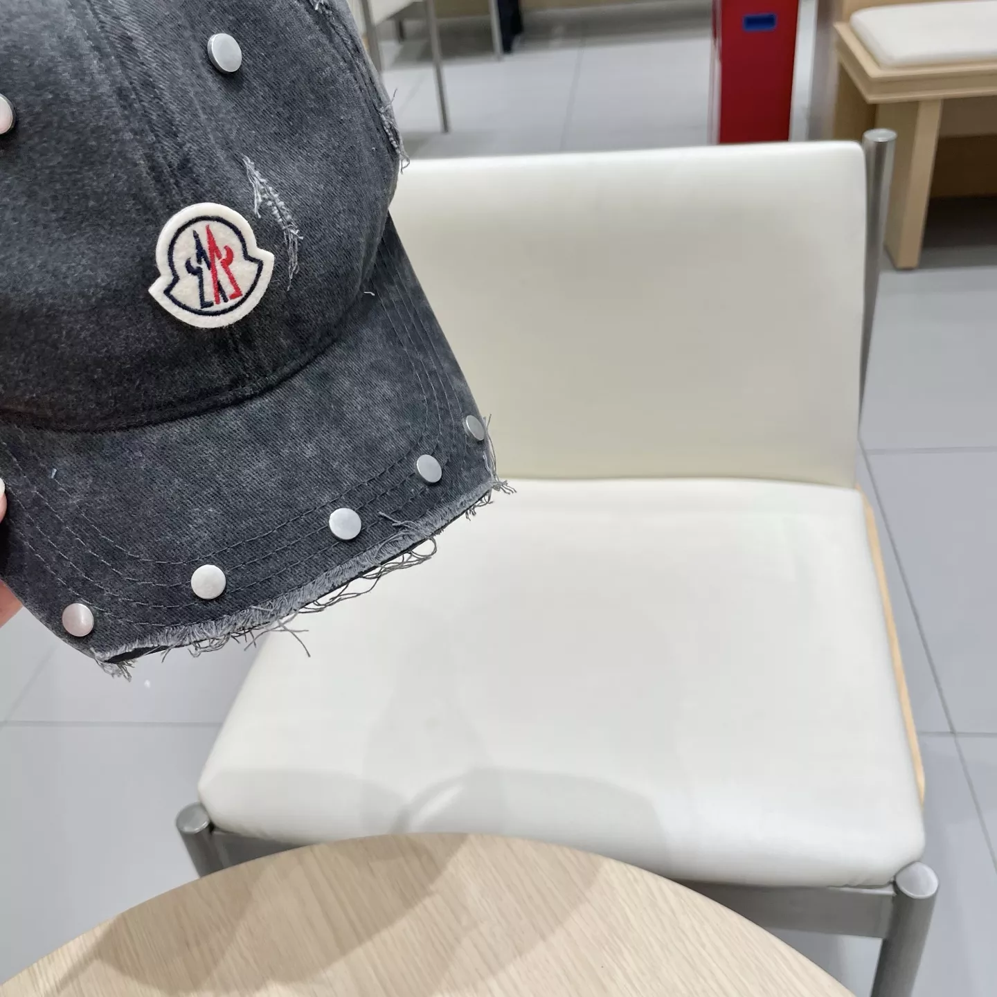 Moncler Caps Durable 7474