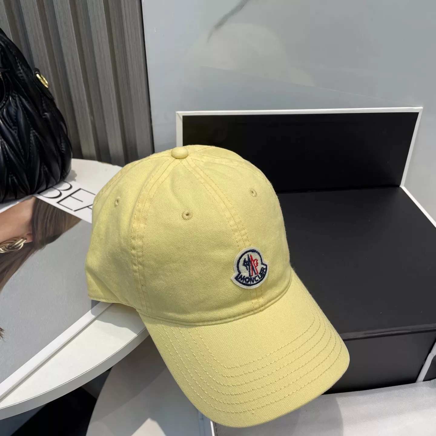 Moncler Caps EyeCatching 9022