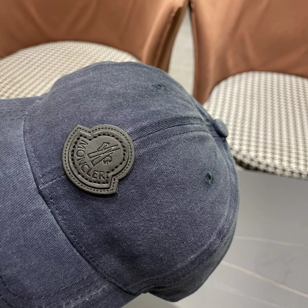 Moncler Caps Fashionable 3679