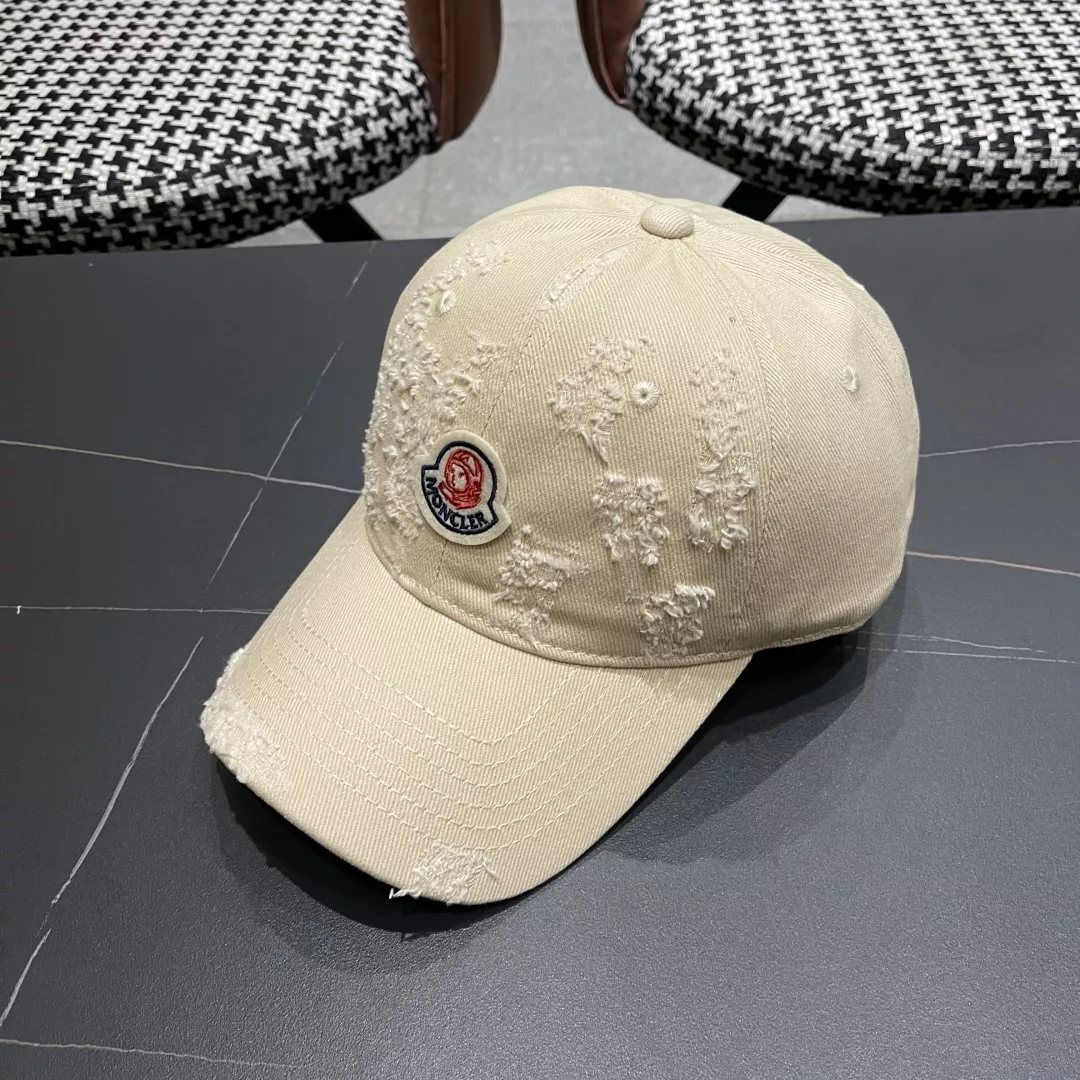 Moncler Caps Flexible 8991
