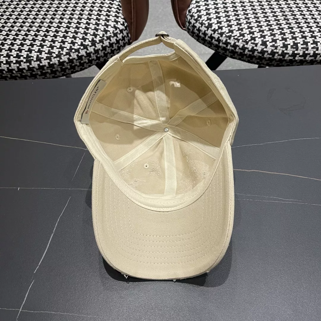 Moncler Caps Flexible 8991