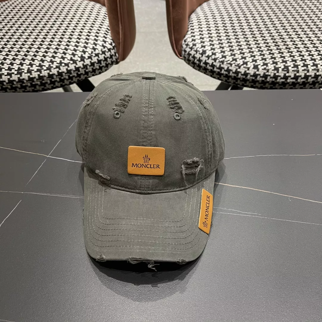 Moncler Caps Minimalist 1350