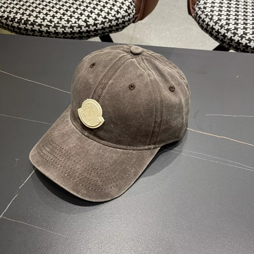 Moncler Caps Minimalist 2707
