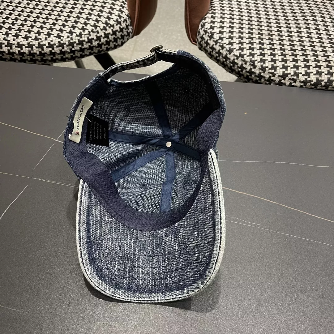Moncler Caps Modern 4551