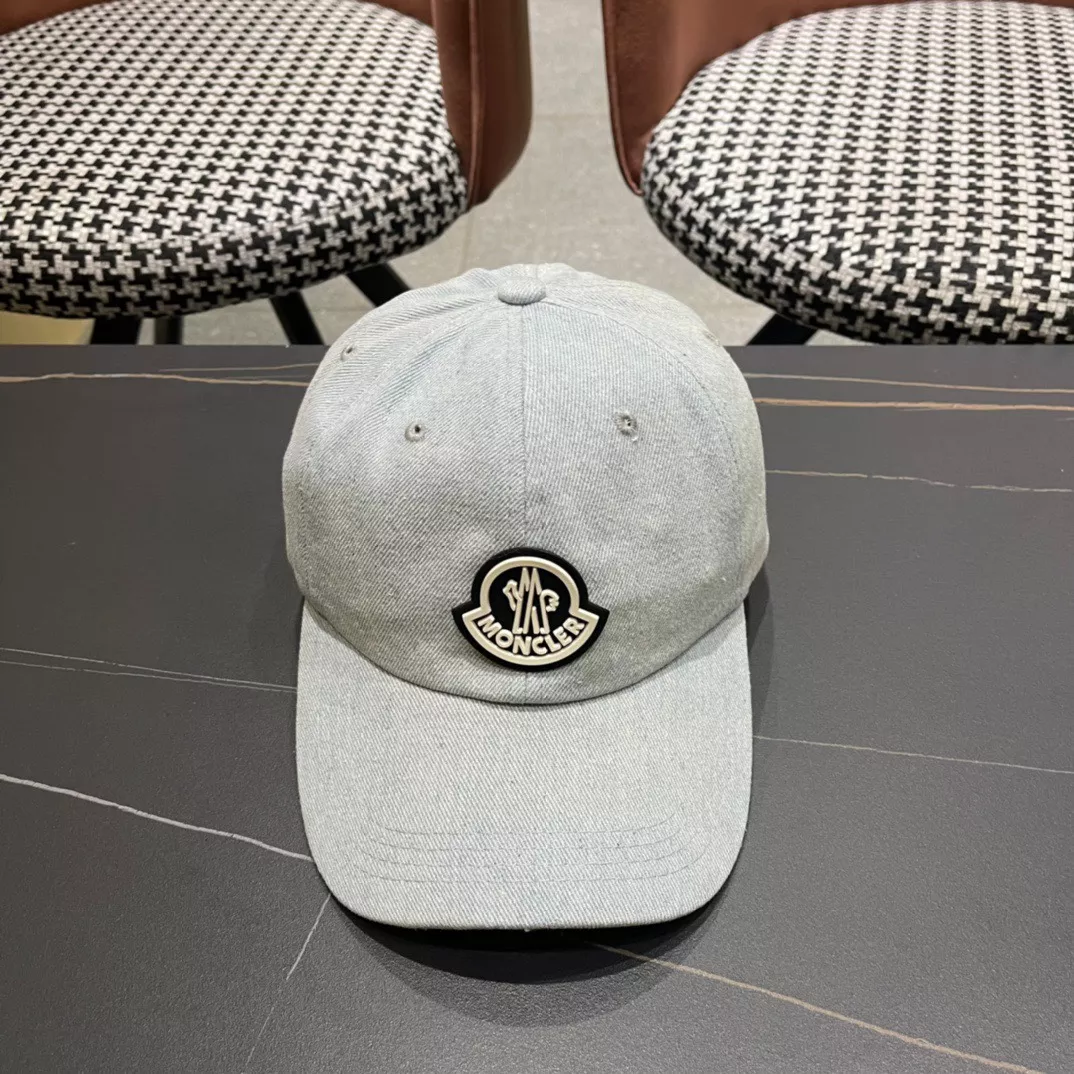 Moncler Caps Modern 9032