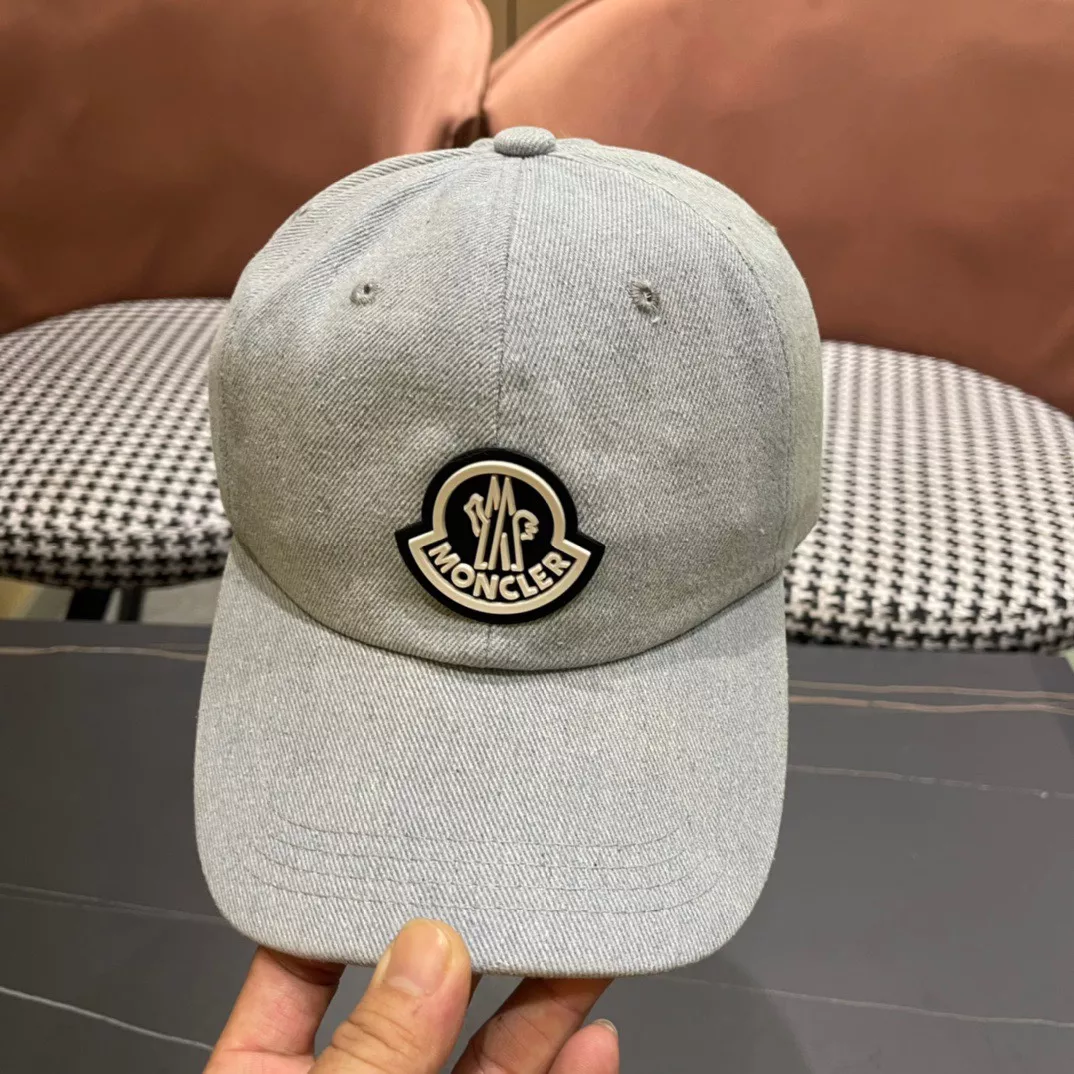 Moncler Caps Modern 9032