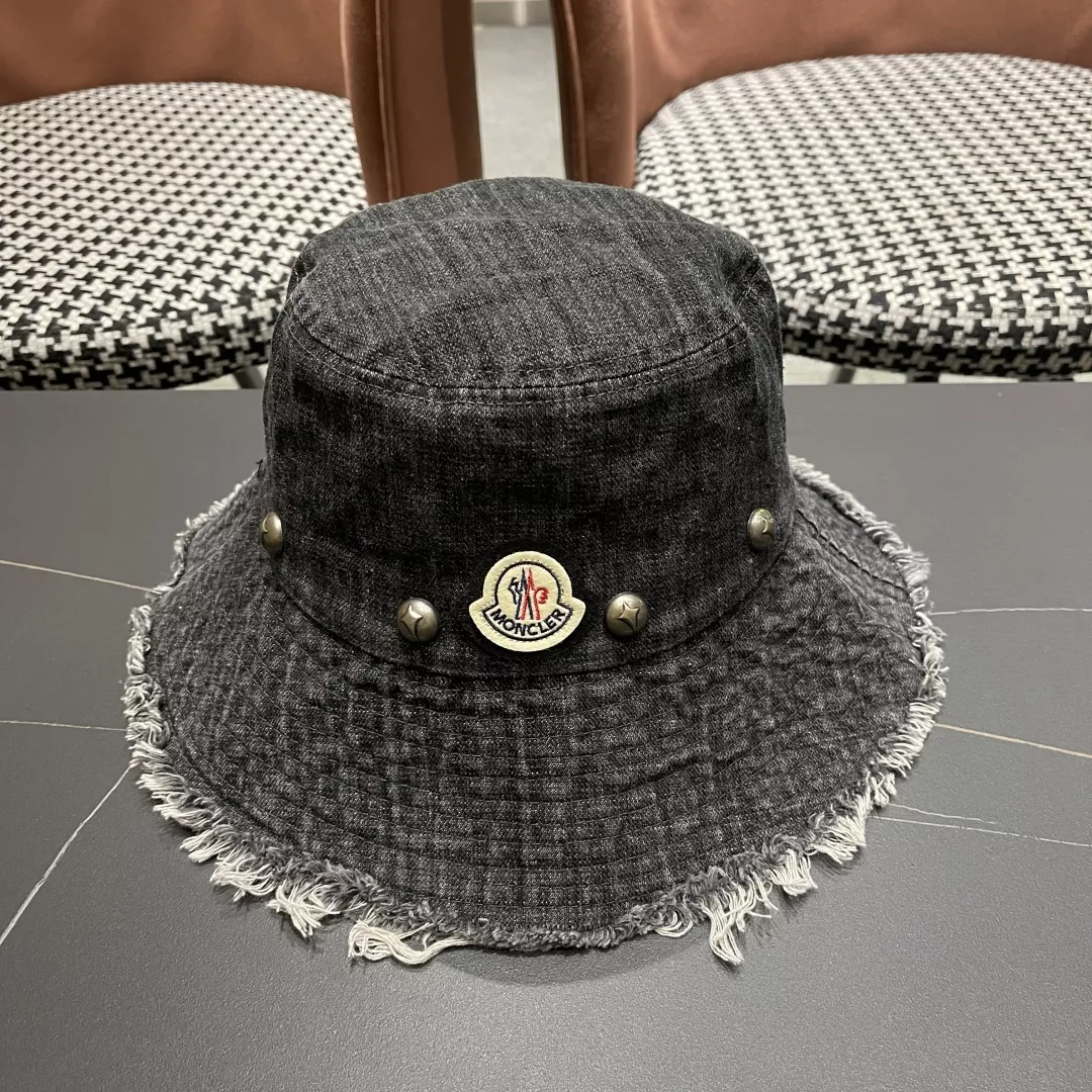 Moncler Caps Refined 5299