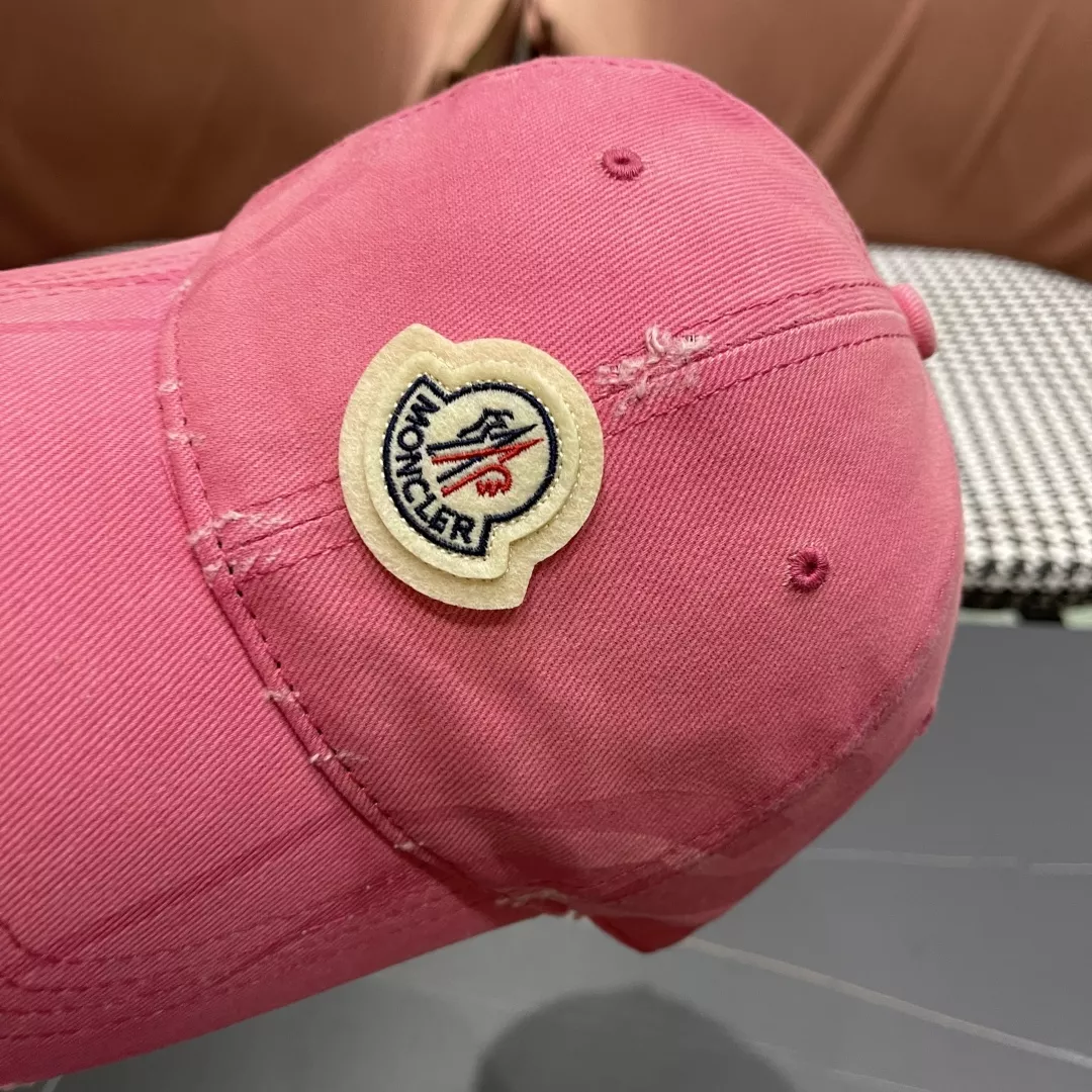 Moncler Caps SmartChoice 3337