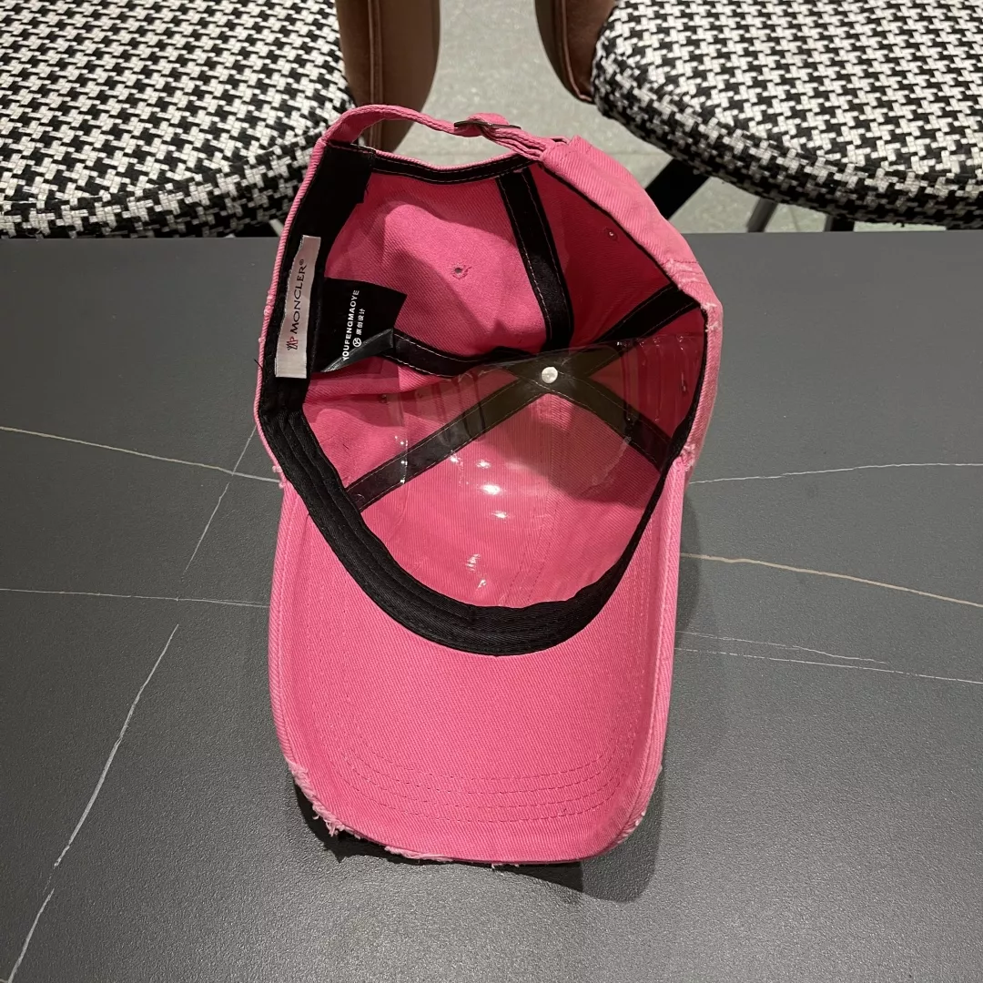 Moncler Caps SmartChoice 3337
