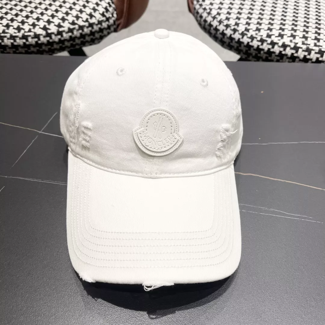 Moncler Caps StreetReady 2021