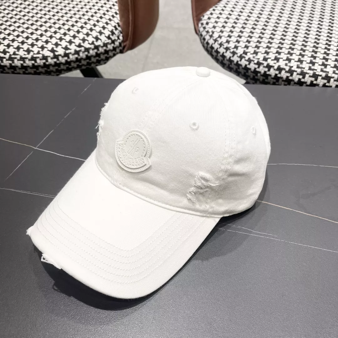 Moncler Caps StreetReady 2021
