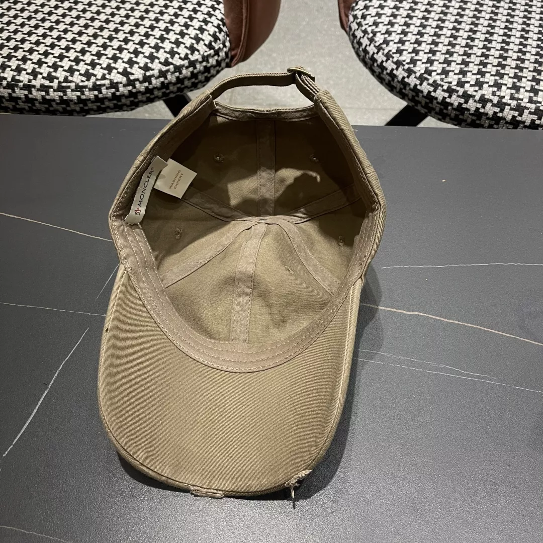 Moncler Caps StreetReady 2266