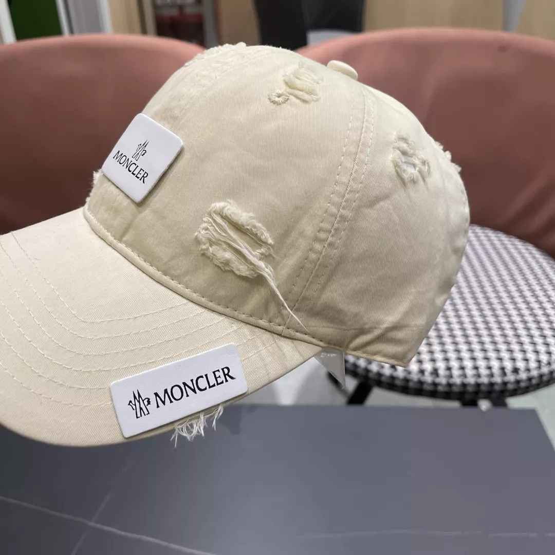 Moncler Caps Trendsetting 1036