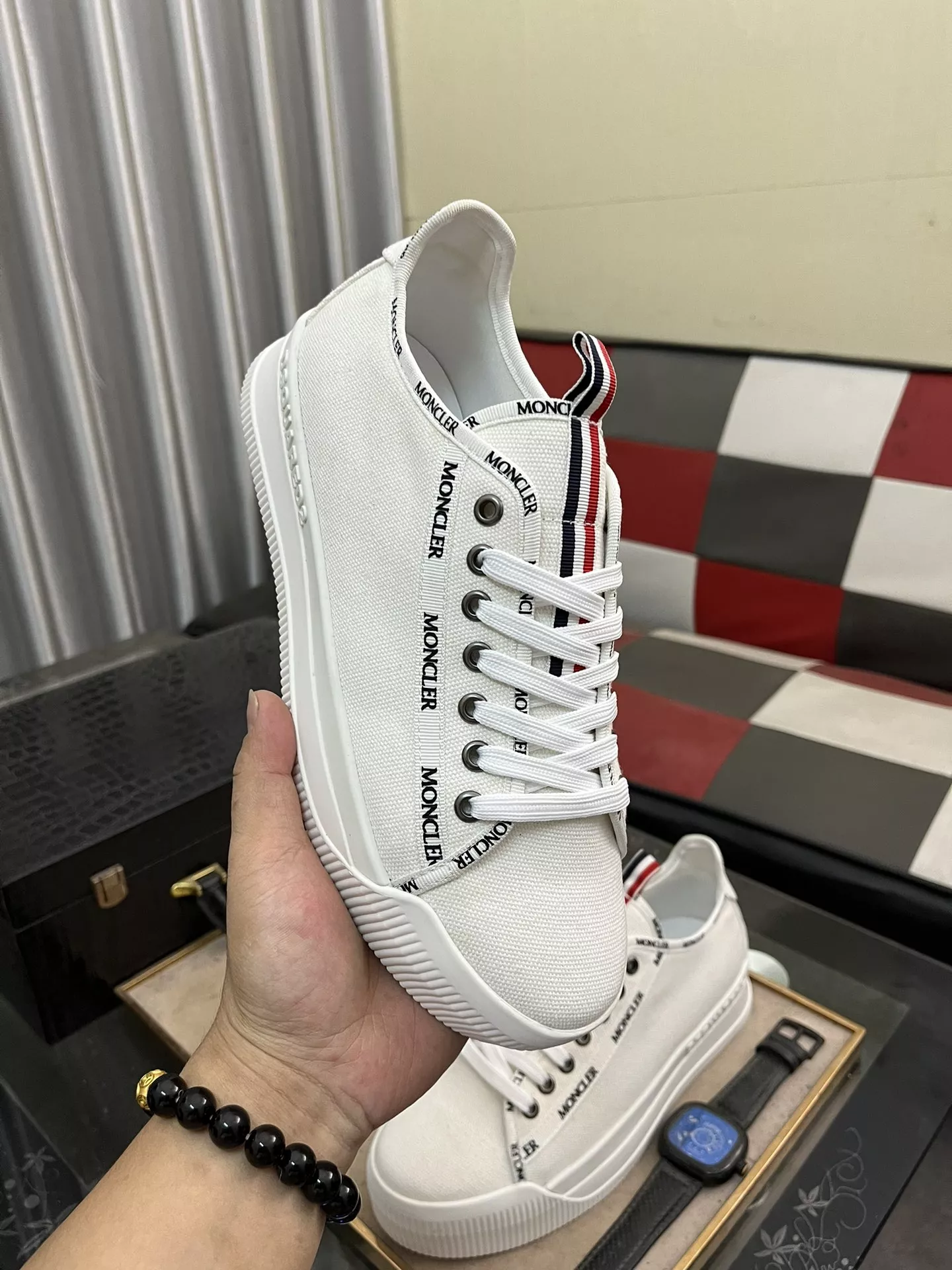 Moncler Casual Shoes For Men Affordable 568