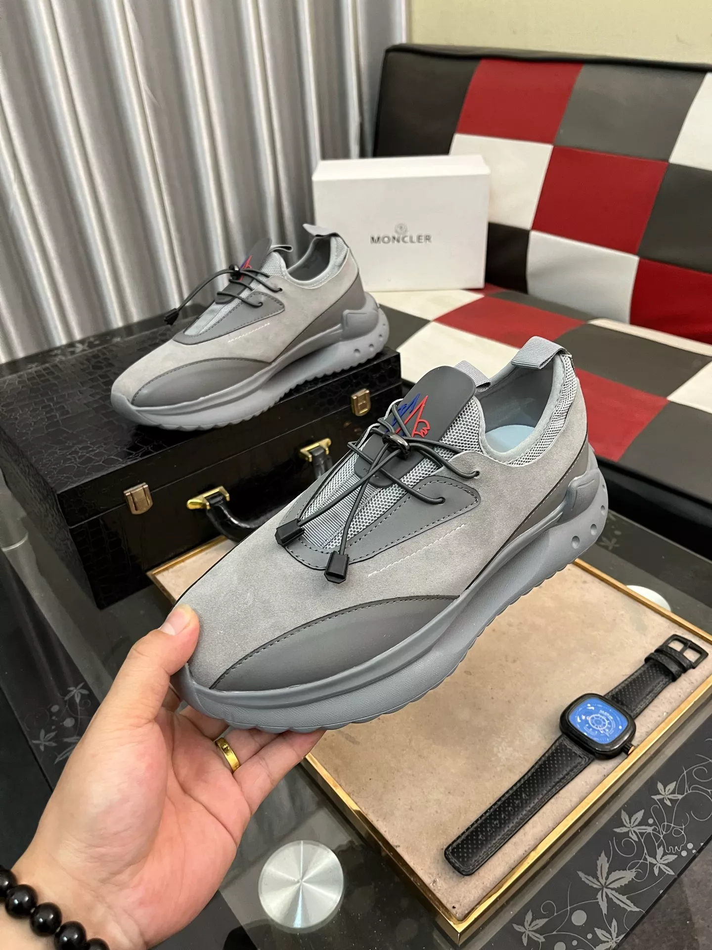 Moncler Casual Shoes For Men AllSeason 5042