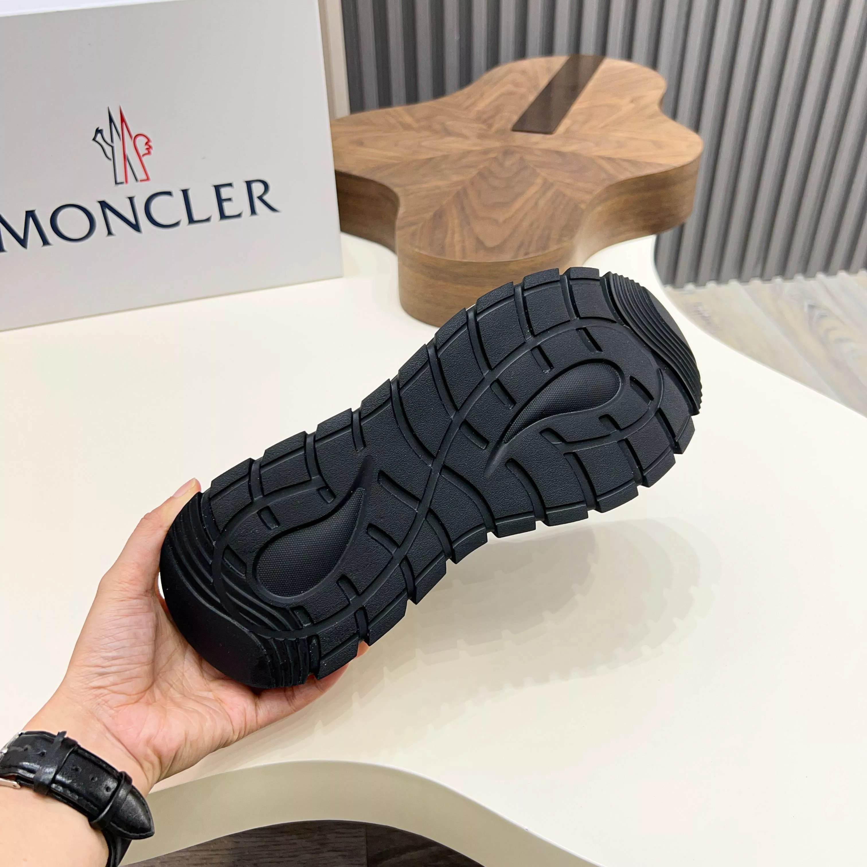 Moncler Casual Shoes For Men Comfortable 4534