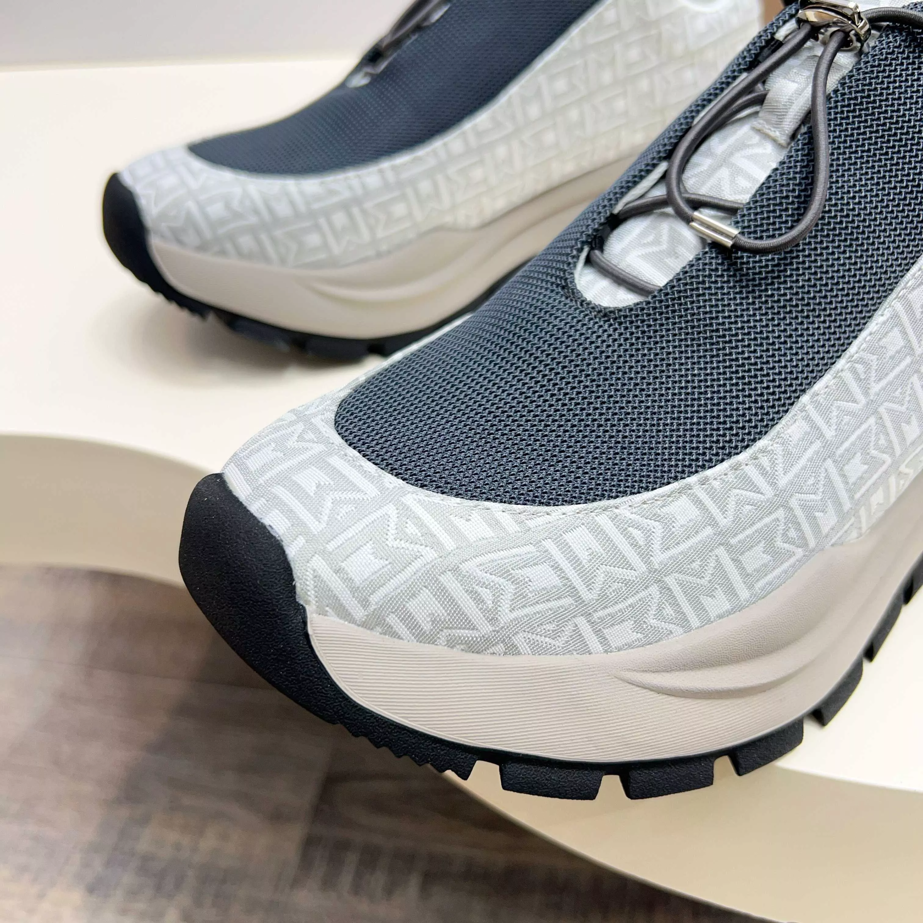 Moncler Casual Shoes For Men Comfortable 4534