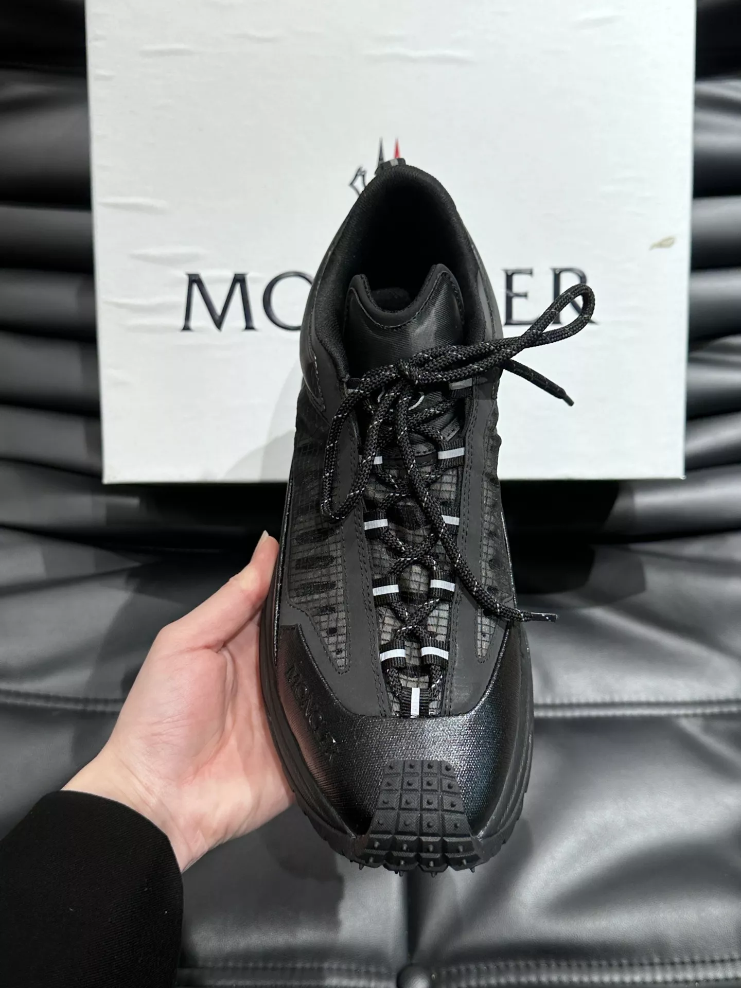 Moncler Casual Shoes For Men Compact 9965