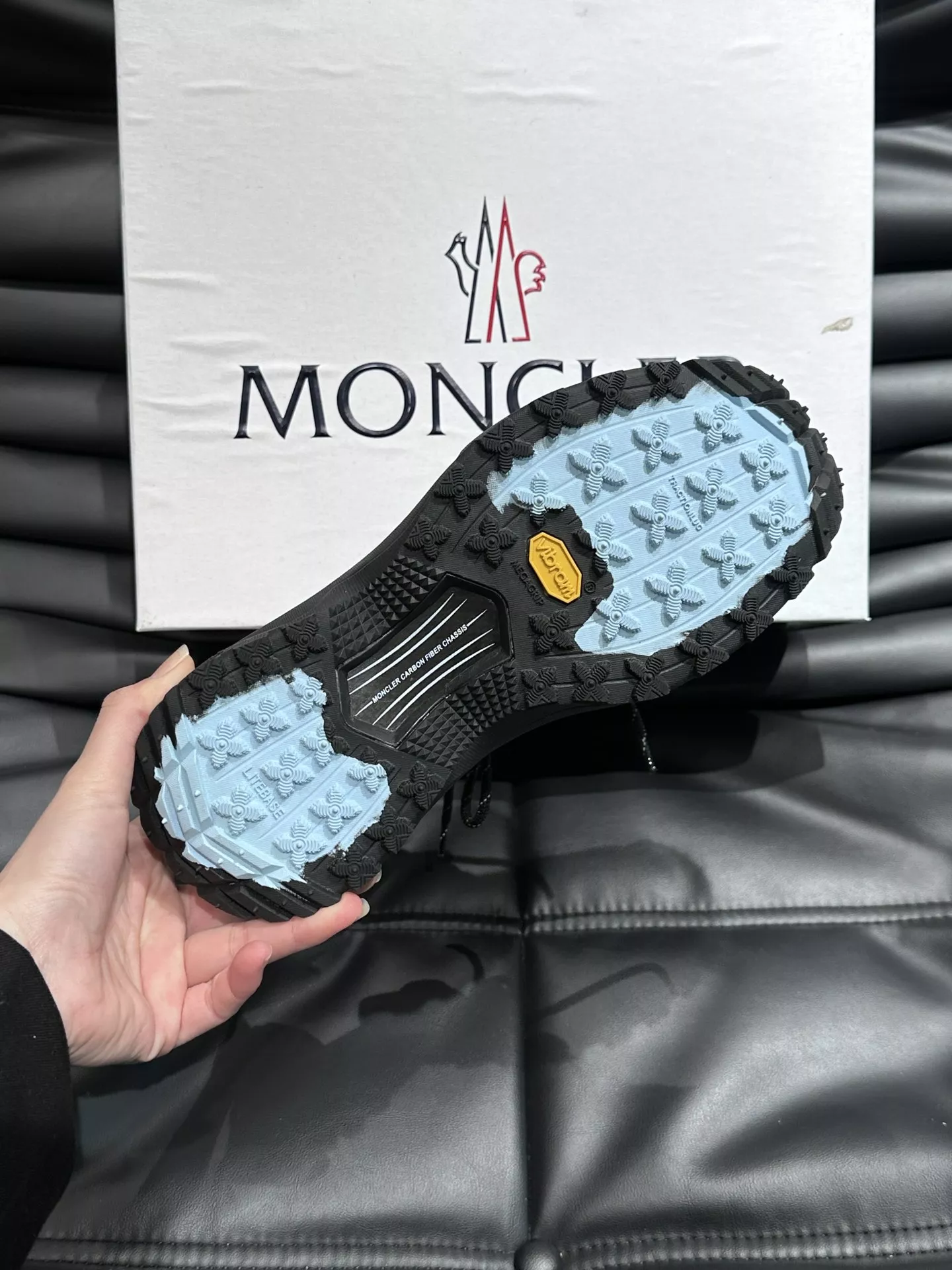 Moncler Casual Shoes For Men Compact 9965