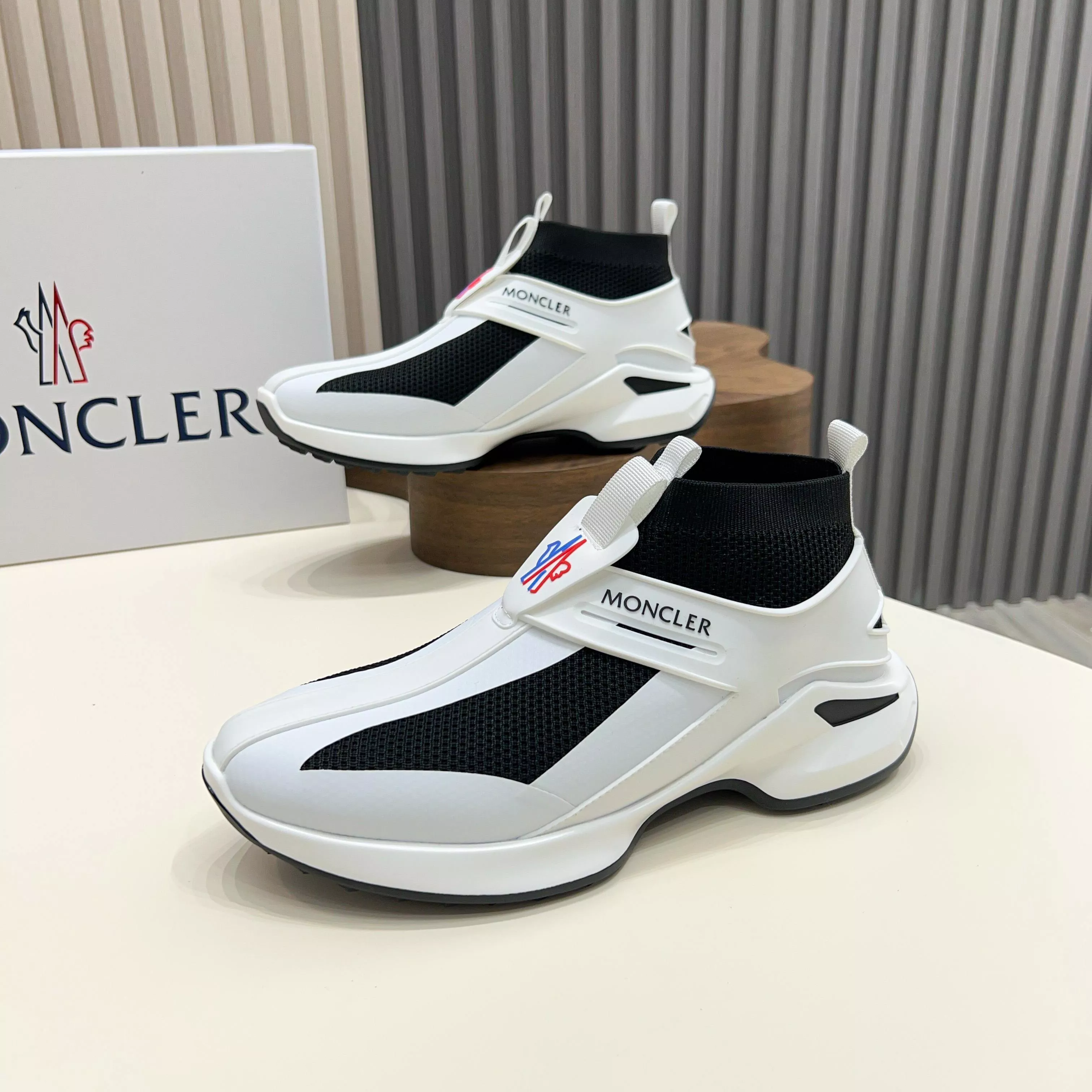 Moncler Casual Shoes For Men Durable 1774
