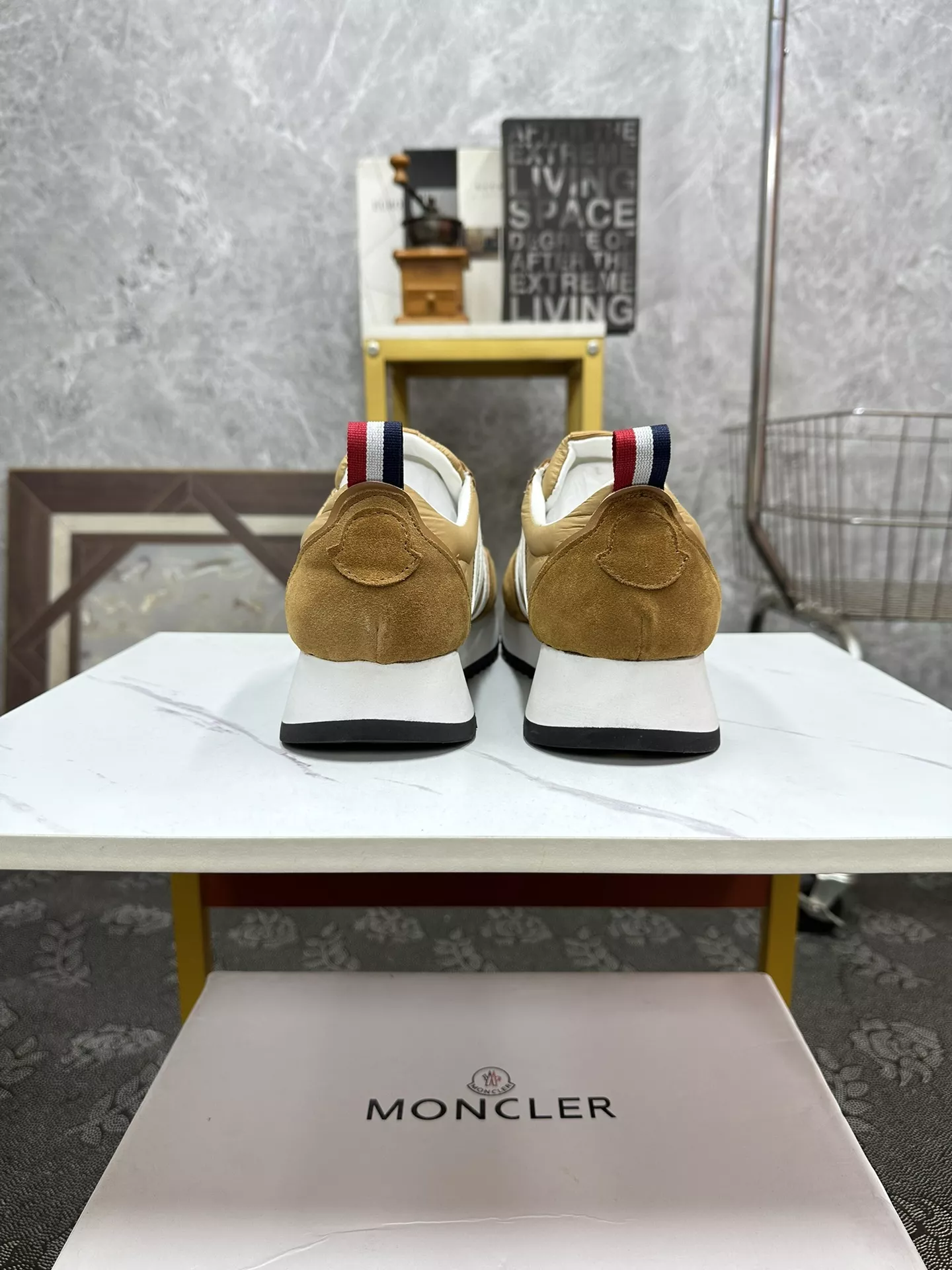 Moncler Casual Shoes For Men Durable 4718