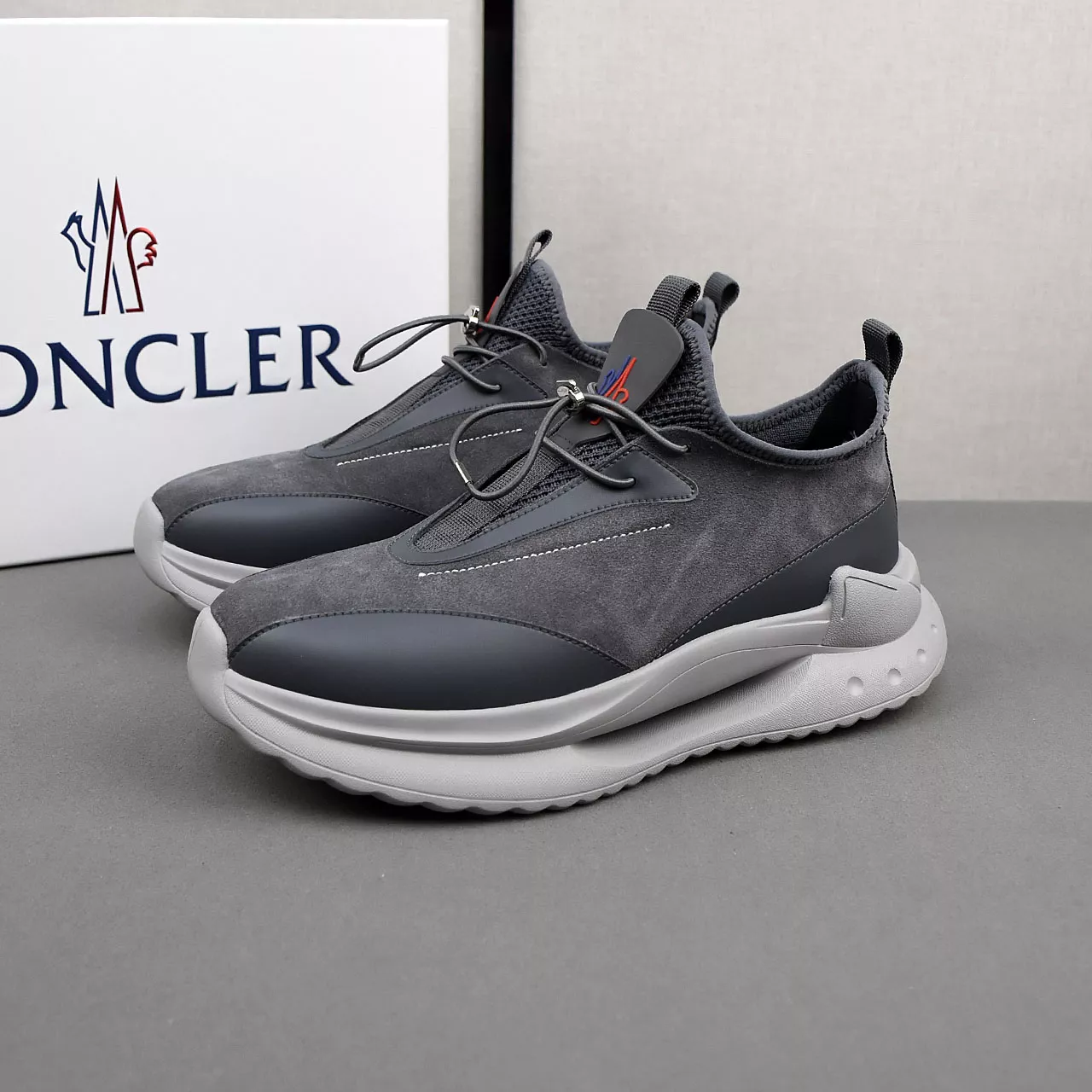 Moncler Casual Shoes For Men EasyMatch 4316