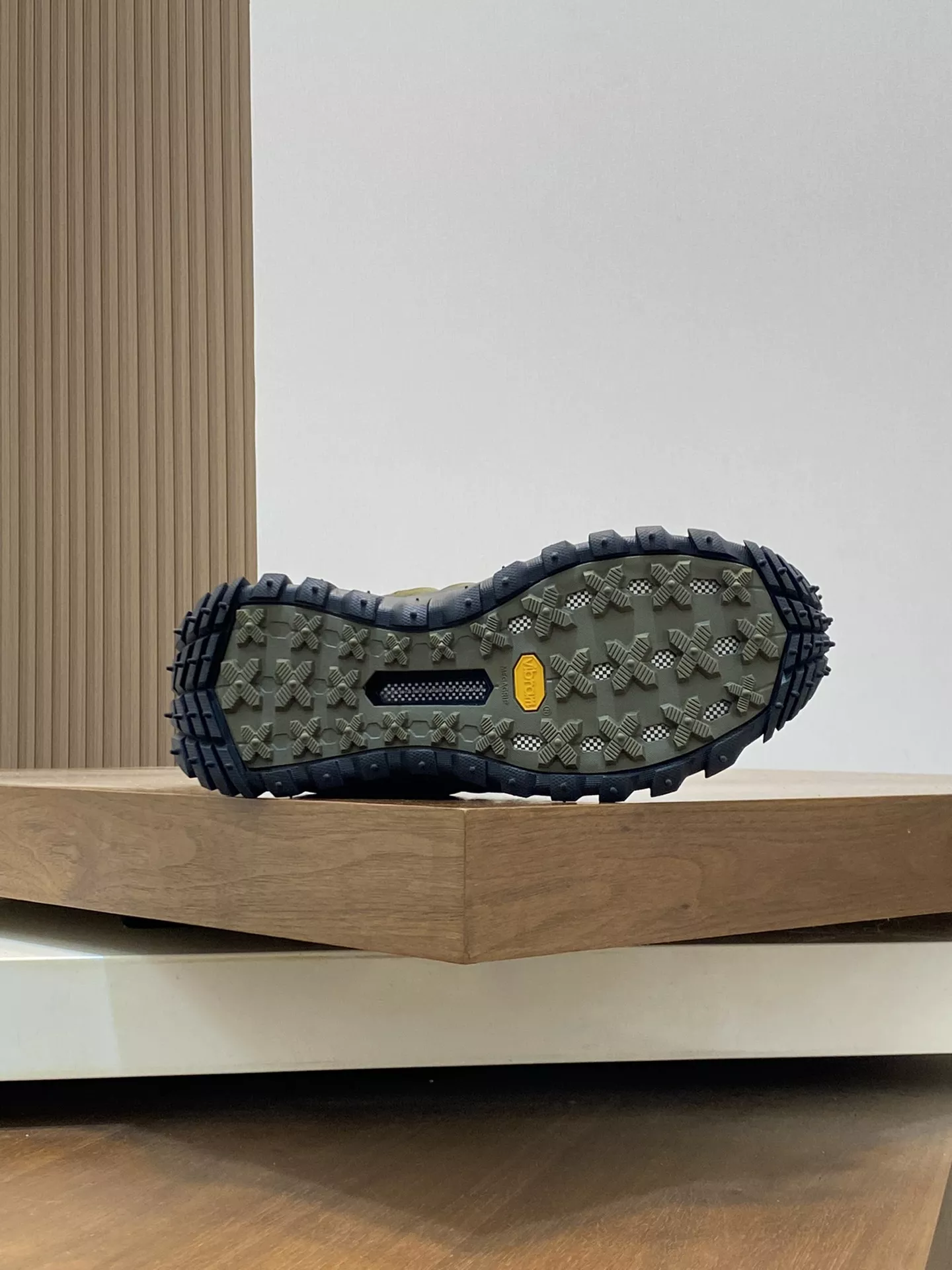 Moncler Casual Shoes For Men Efficient 586