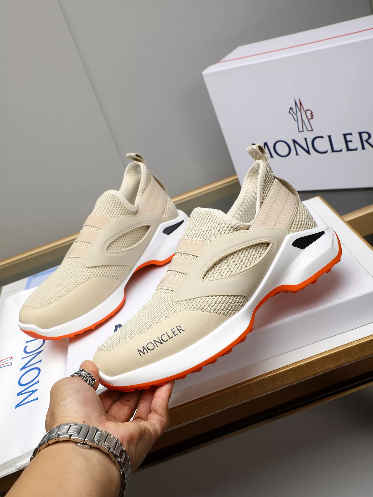 Moncler Casual Shoes For Men Elegant 3622