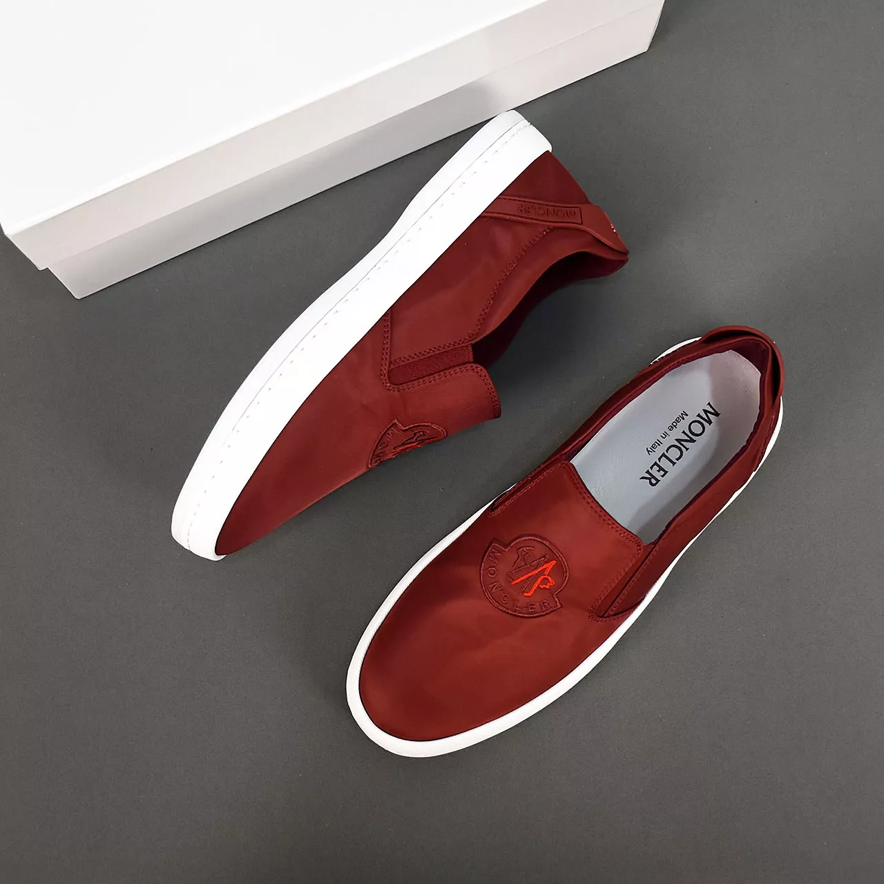 Moncler Casual Shoes For Men Flexible 5431