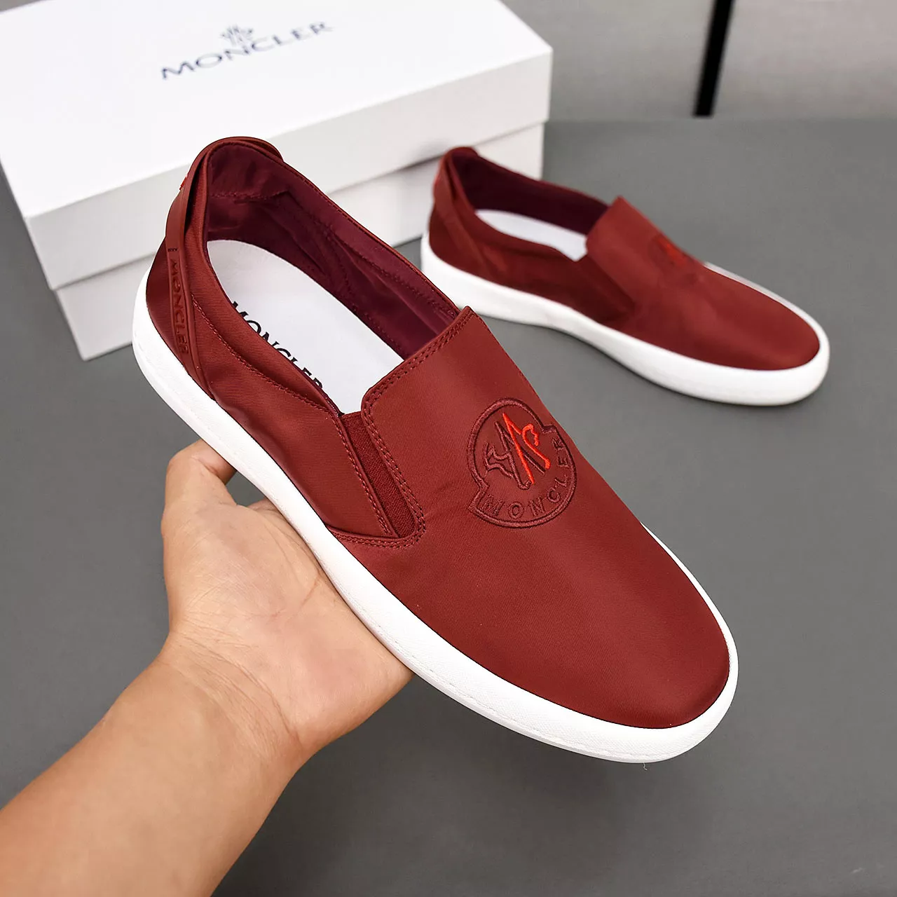 Moncler Casual Shoes For Men Flexible 5431