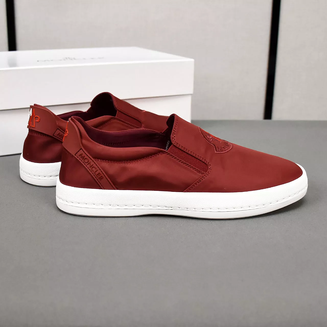 Moncler Casual Shoes For Men Flexible 5431