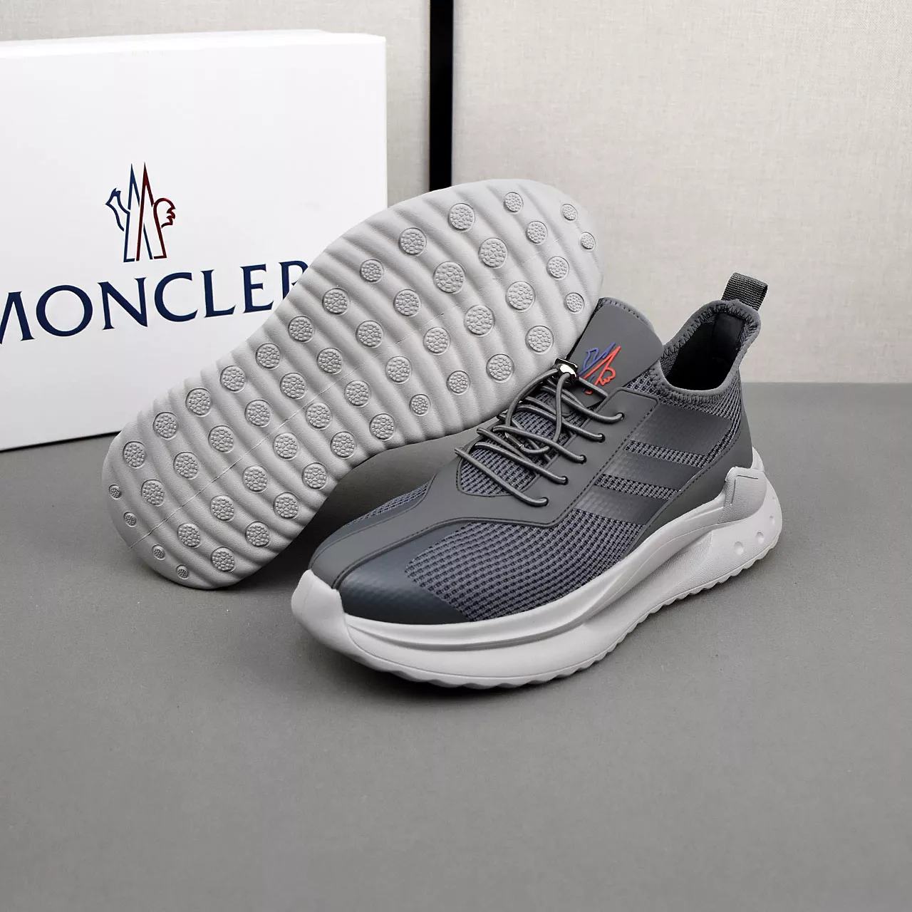 Moncler Casual Shoes For Men GoodFit 7434