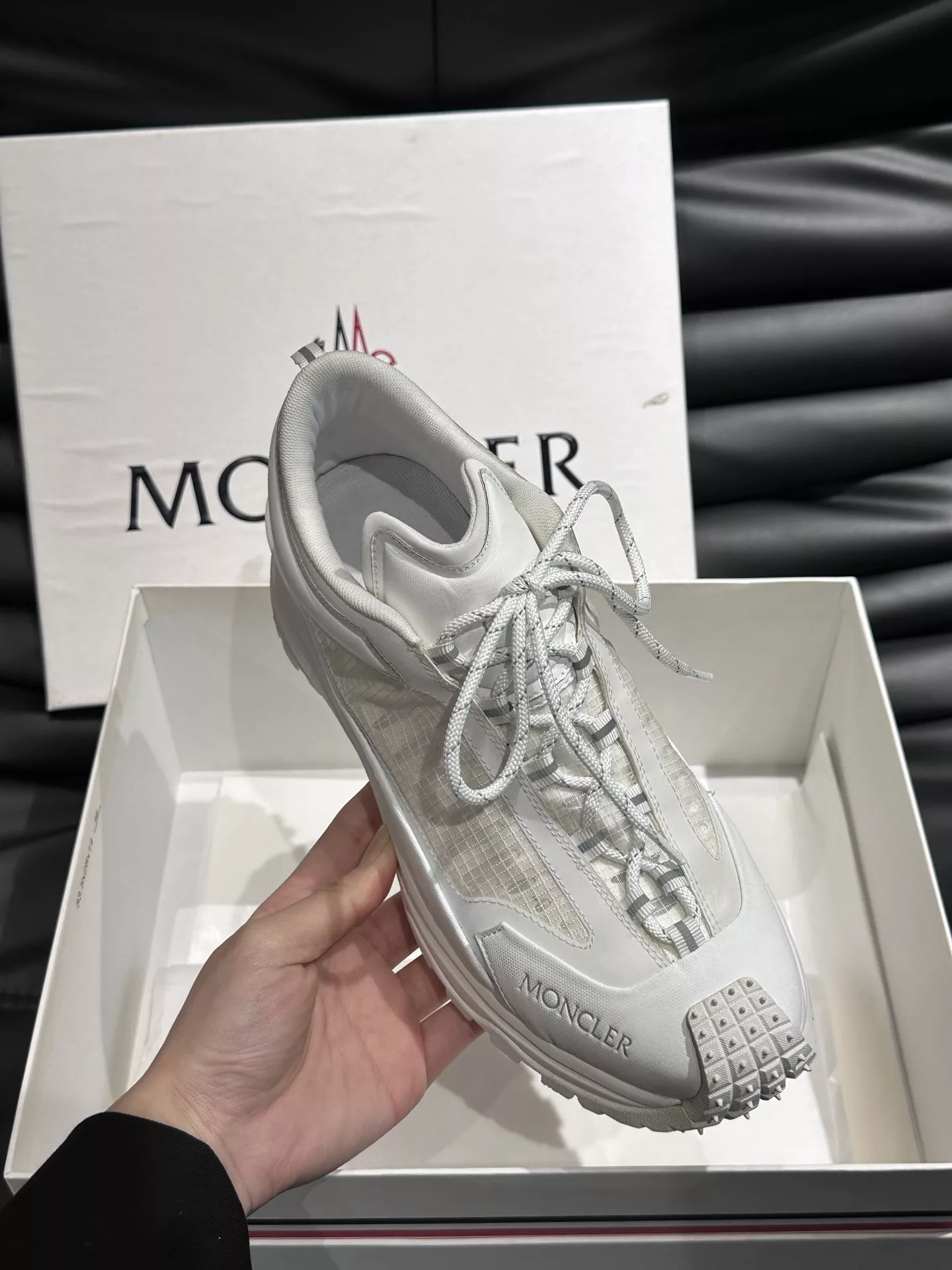 Moncler Casual Shoes For Men Lightweight 4066